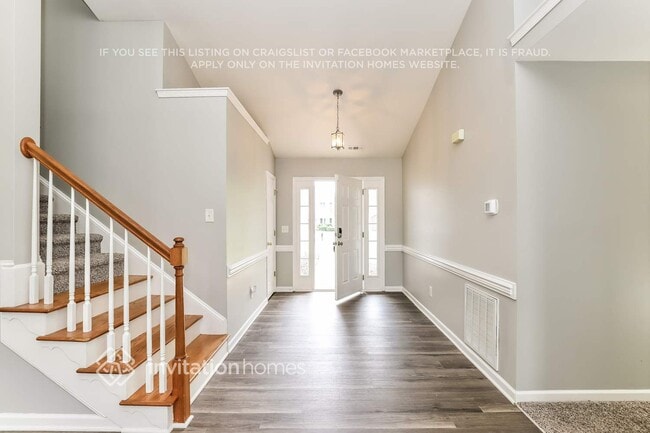 Building Photo - 2415 Pepperstone Dr