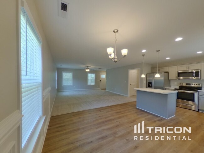 Foto del edificio - 239 Roosevelt Thompson Rd