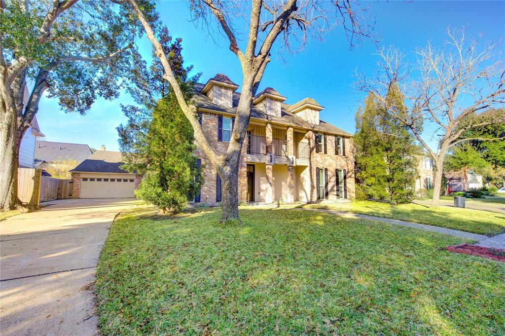 Foto principal - 1030 Crossroads Dr