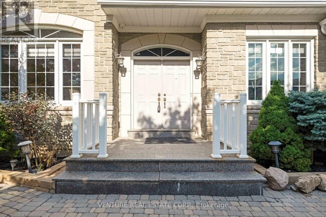 Building Photo - 476 Westridge Dr