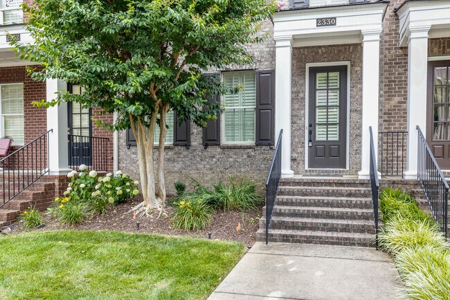 Building Photo - 2330 Clare Park Dr