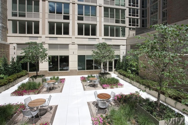1510 Lexington Avenue Carnegie Hill Place Apartments New York Rooftop Terrace 1510 Lexington Avenue Carnegie Hill Place