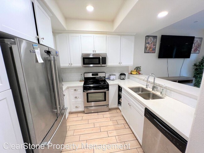 Building Photo - 4 br, 2.5 bath House - 15201 Fred Way