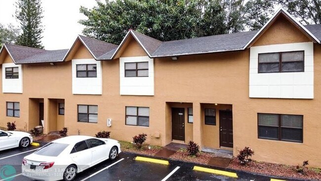 Foto del edificio - 3534 NW 91st Ave