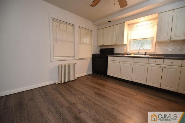 Foto del edificio - 3987 Highway 516