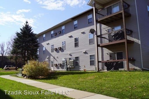 Foto del edificio - 4500-4504 E 16th St