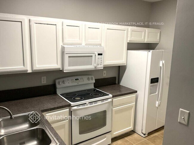 Foto del edificio - 456 Sherwood Oaks Dr