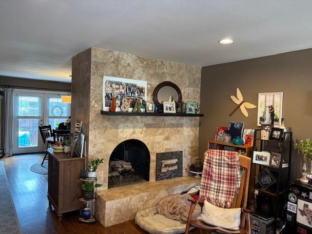 Foto del edificio - 5806 Birchbrook Dr
