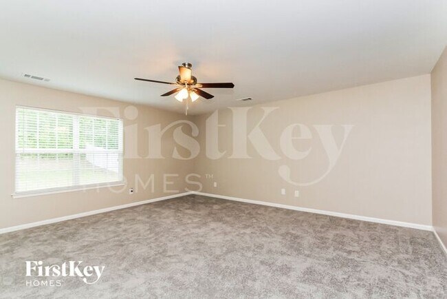 Building Photo - 5511 Amber View Court