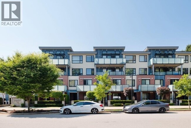 Building Photo - 6533-6533 McKay Ave