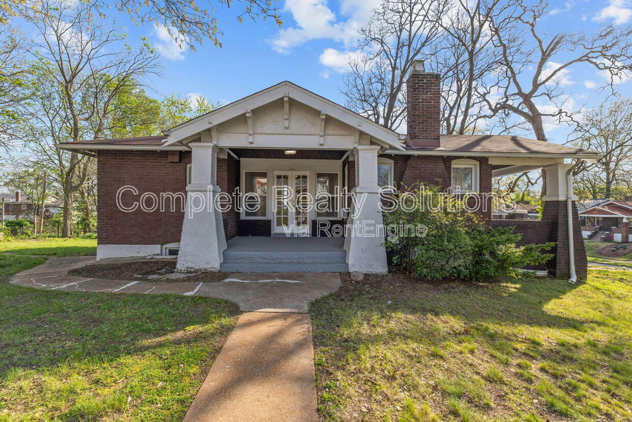 Primary Photo - 3514 Colonial Ave