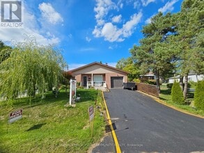 Building Photo - 268 Pasadena Dr