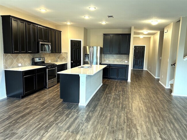 Foto del edificio - 2363 Timberland Country Dr