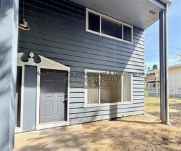 Building Photo - 12660 SW Grant Ave