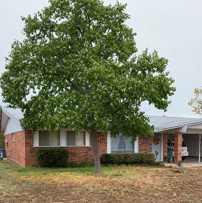 Foto del edificio - 609 Cottonwood Dr