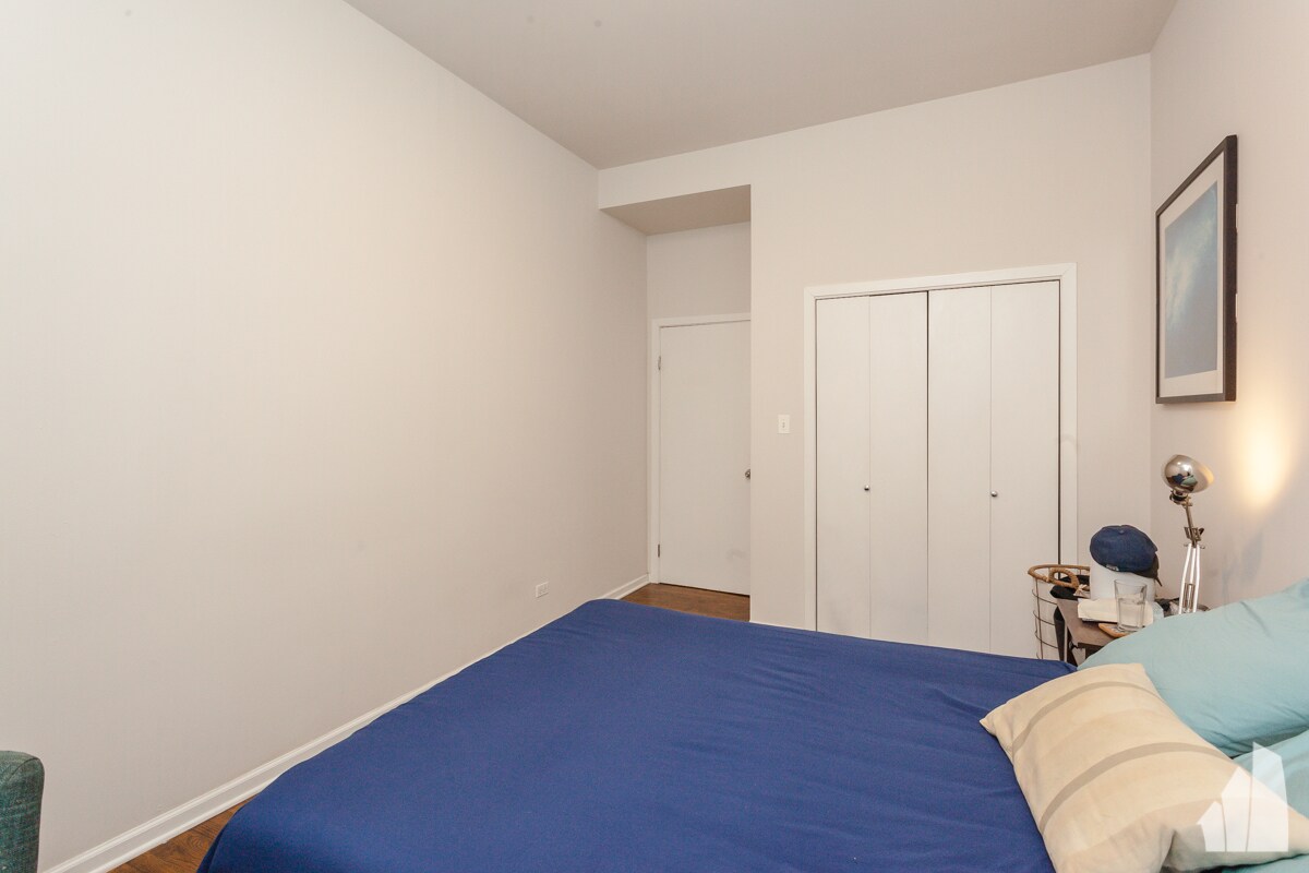 Foto principal - 2209 W Race Ave