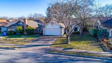 Building Photo - 1101 Cresswell Dr