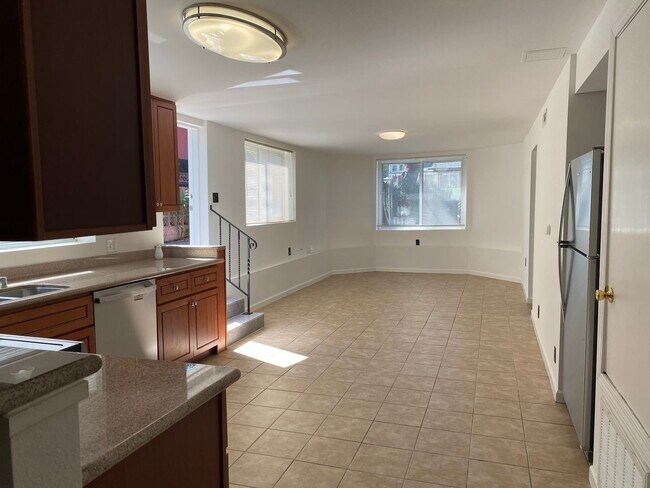 Foto del edificio - 1033 Pacific Ave