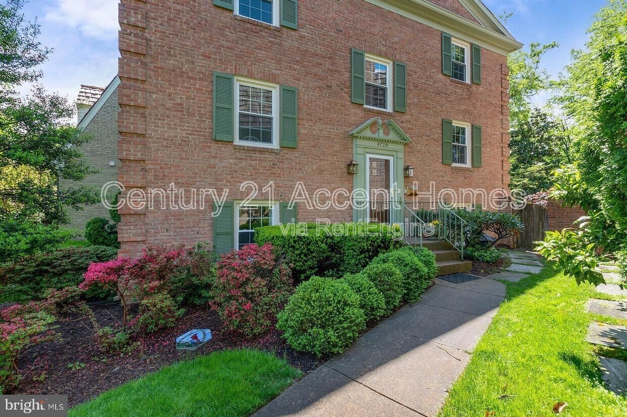 Foto del edificio - 4720 24th St N