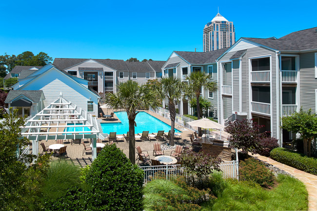 Foto del edificio - Columbus Station Apartments at Town Center