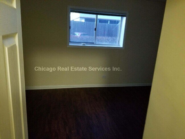 Foto del edificio - 1408 Carol St
