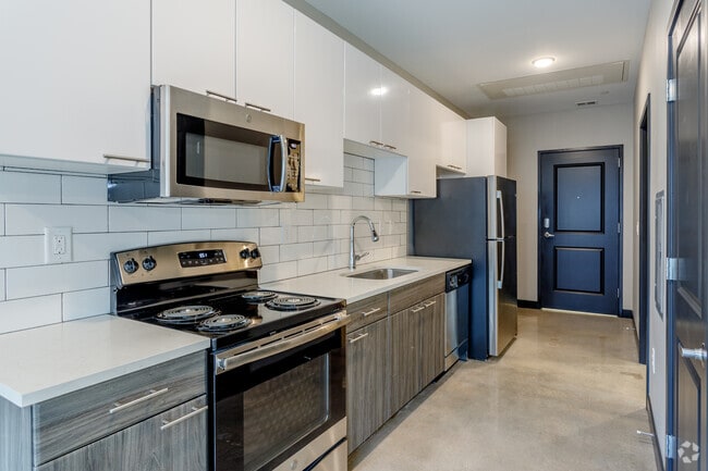 Studio - S1 - Flashcube Apartments
