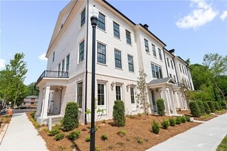 Building Photo - 655 Mayfair Ct