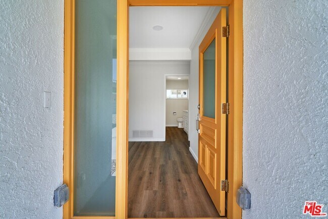 Foto del edificio - 39047 Sherry Cir