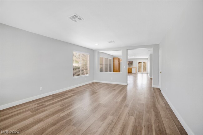 Building Photo - 268 Spring Palms St