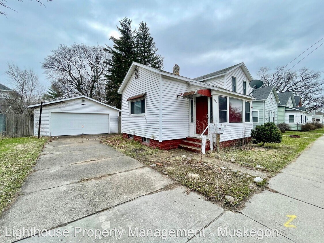 Primary Photo - 3 br, 1 bath House - 922 Wood Street