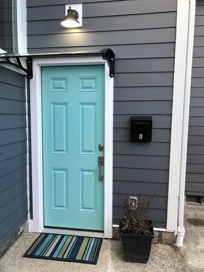Foto del edificio - 8346 25th Ave NW