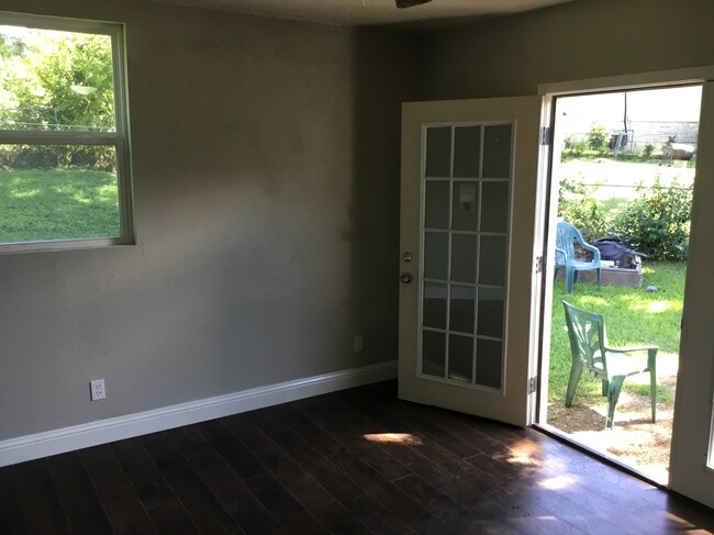 Master bedroom - 12030 Galva Dr