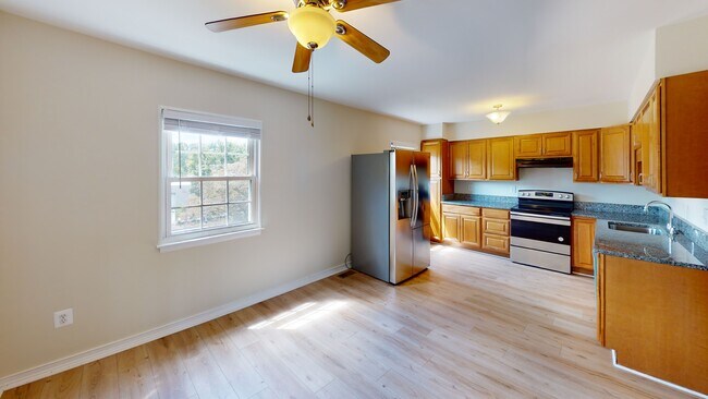 Building Photo - 12308 Boncrest Dr
