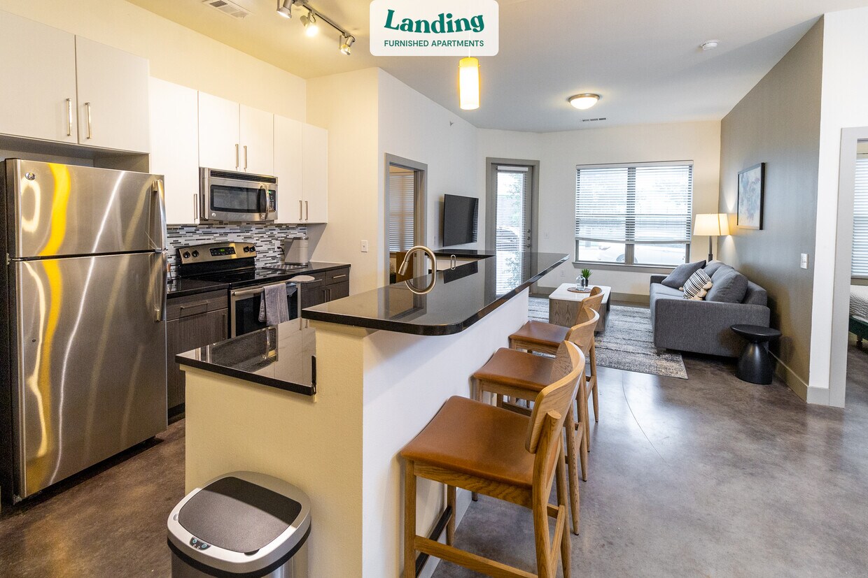 Foto principal - 5415 Maple Ave