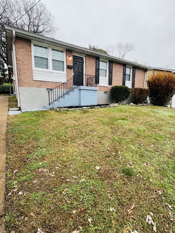 Foto del edificio - 338 Elysian Fields Rd
