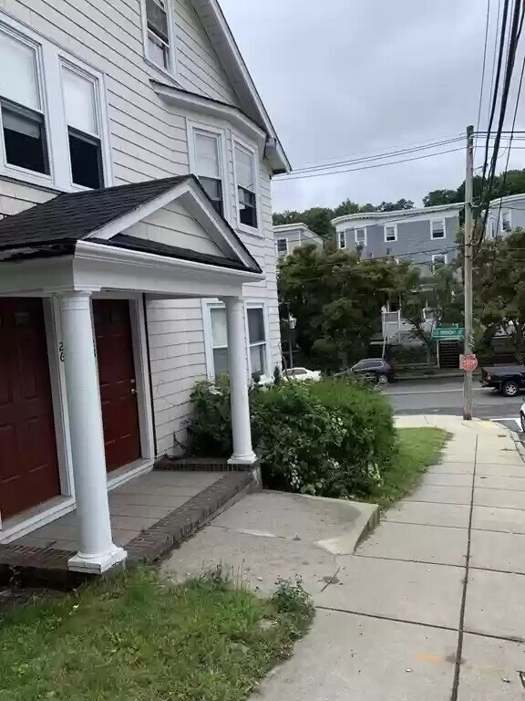 Building Photo - 26 Tip Top St