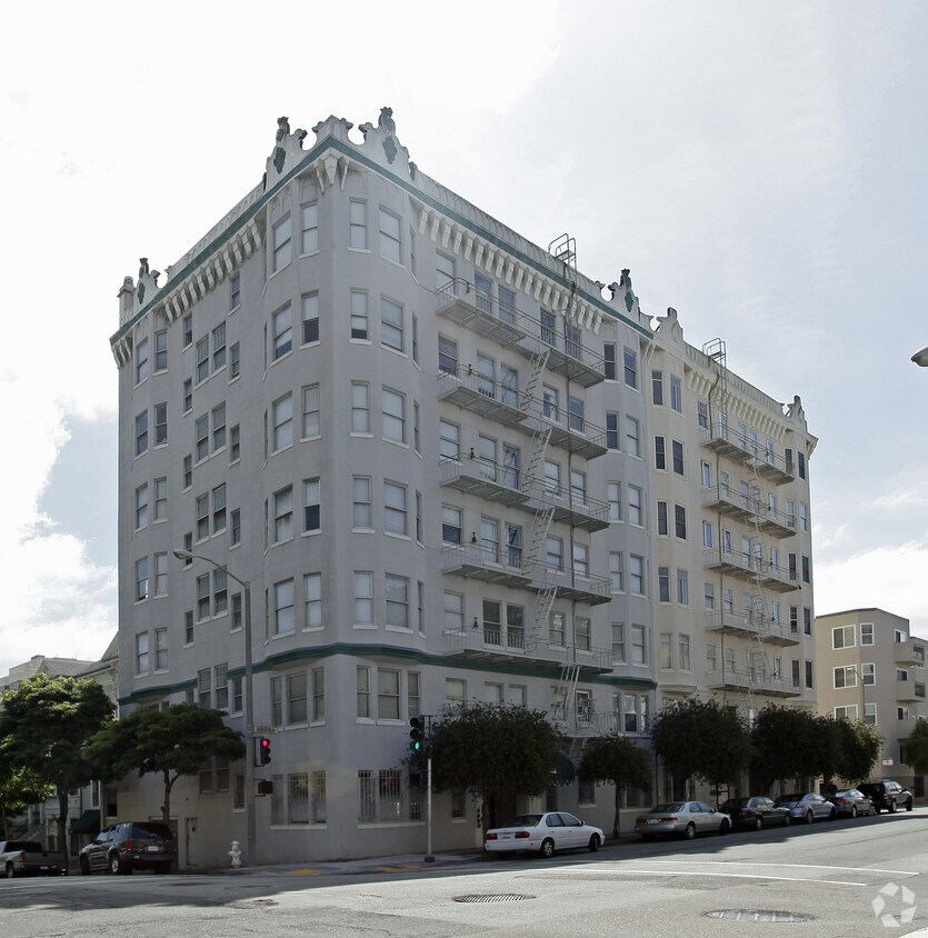 Foto principal - 1530 Gough St