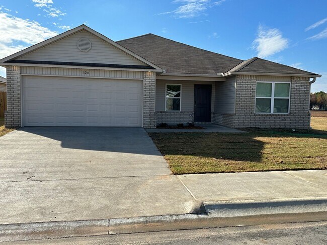 Foto del edificio - Pre-Leasing Now ? Stunning 4-Bedroom | 2-Bath Home in Cypress Bend
