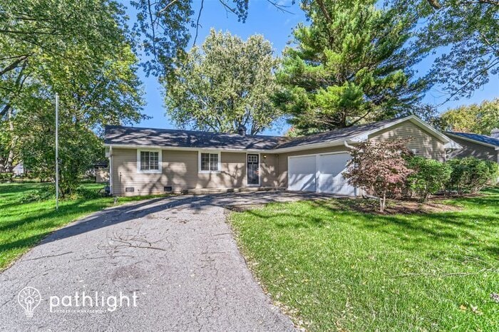 Primary Photo - 735 Considine Rd, Geneva, IL, 60134