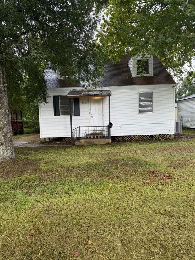 Building Photo - 280 Garland Ave