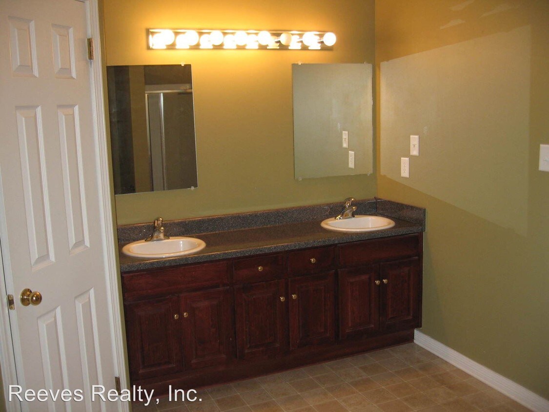 Building Photo - 4 br, 2 bath House - 9106 Dawes Creek Rd