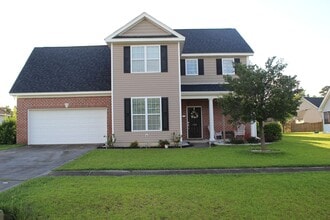 Building Photo - 105 Moonstone Ct