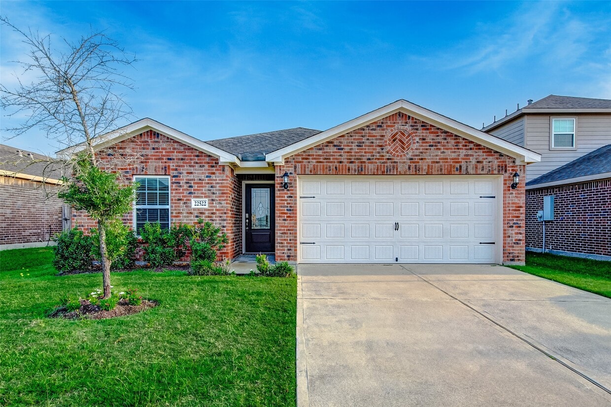 Primary Photo - 22522 Threefold Ridge Dr