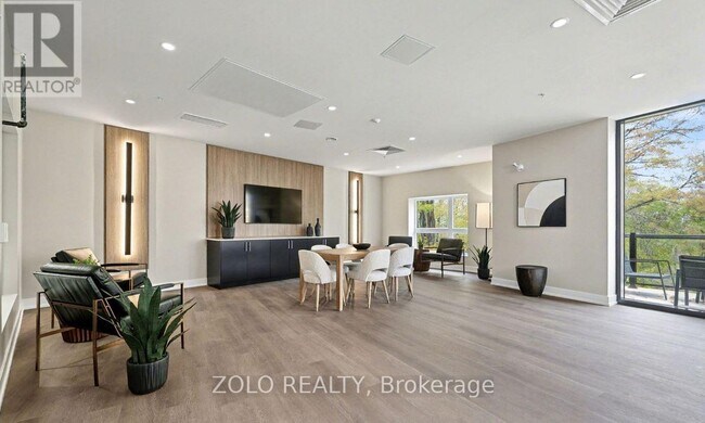 Photo du bâtiment - 1100 Lackner Pl