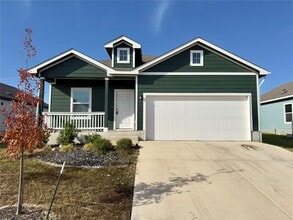 Building Photo - 511 Halfmoon Dr