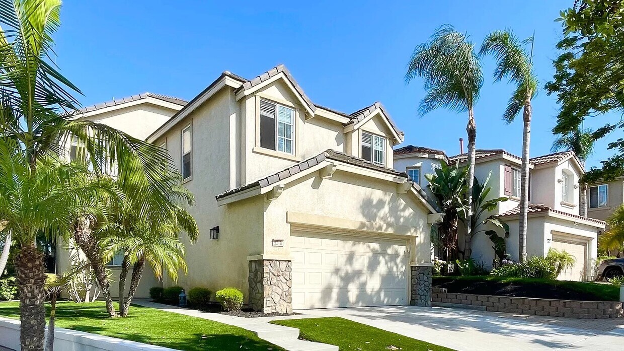 Primary Photo - 5218 Mariner Dr