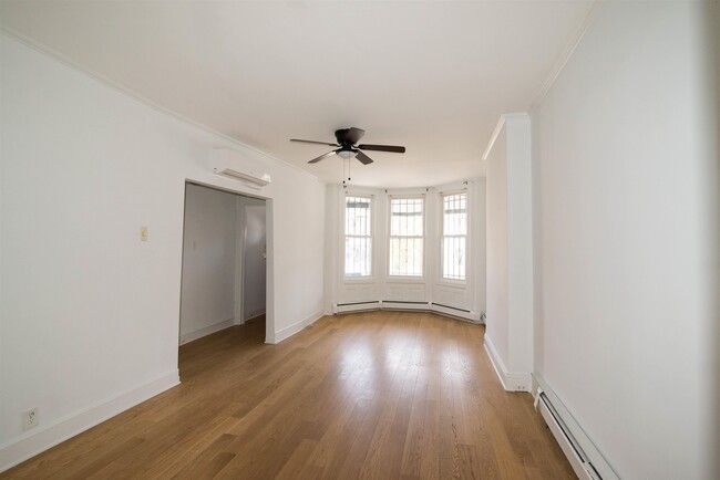 Foto del edificio - 159 Arlington Ave