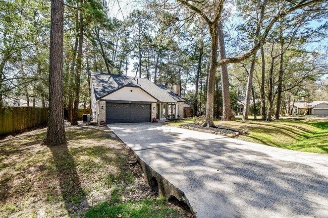 Foto del edificio - 21 Edgewood Forest Ct