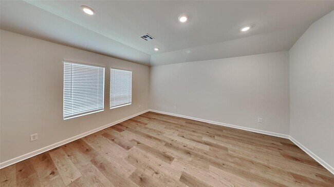 Building Photo - 10205 NW 28th Terrace