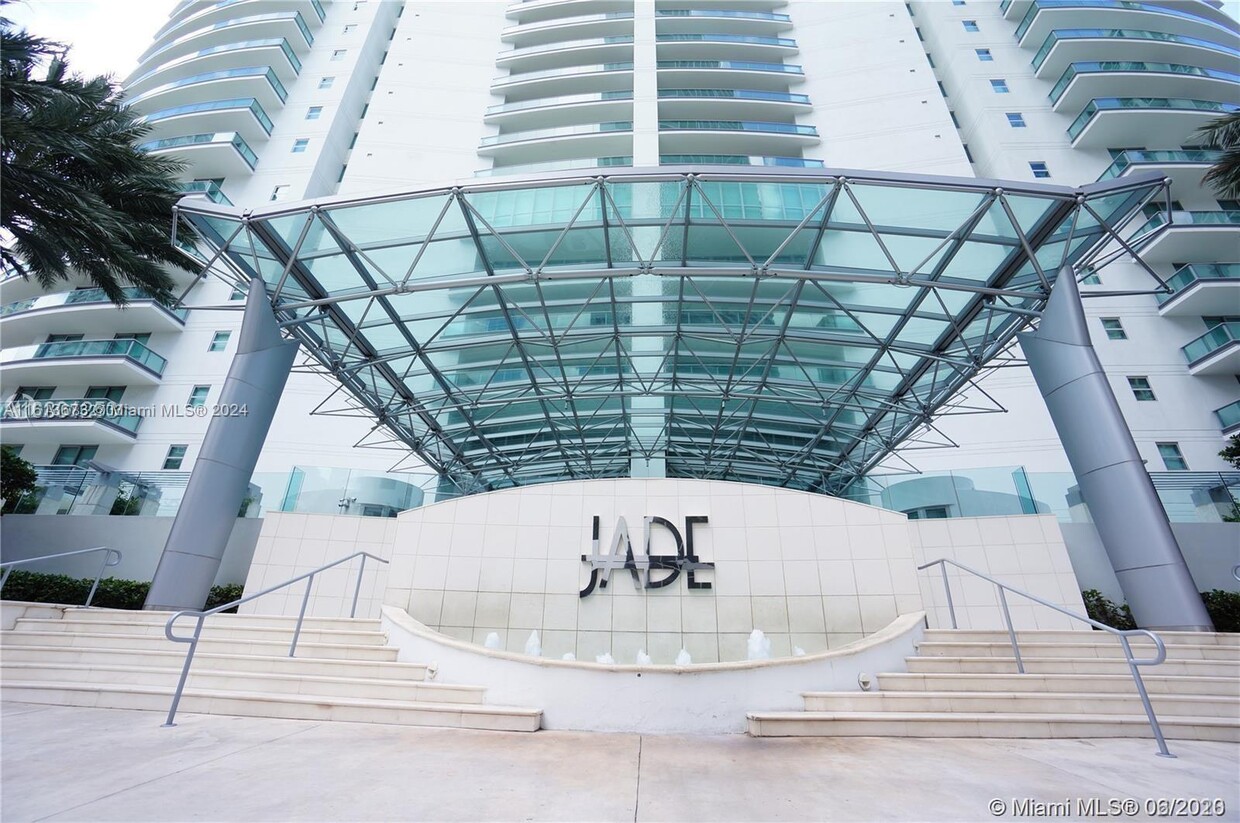 Foto principal - 1331 Brickell Bay Dr